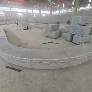 通辽 芝麻白异形坐凳，自然面光面弧形加工