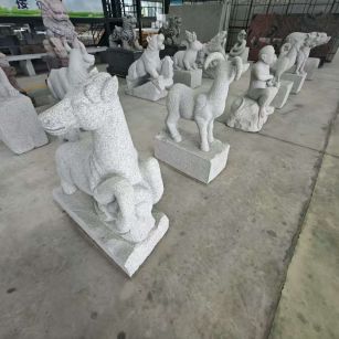 通辽 芝麻白花岗岩造型立体雕刻——十二生肖