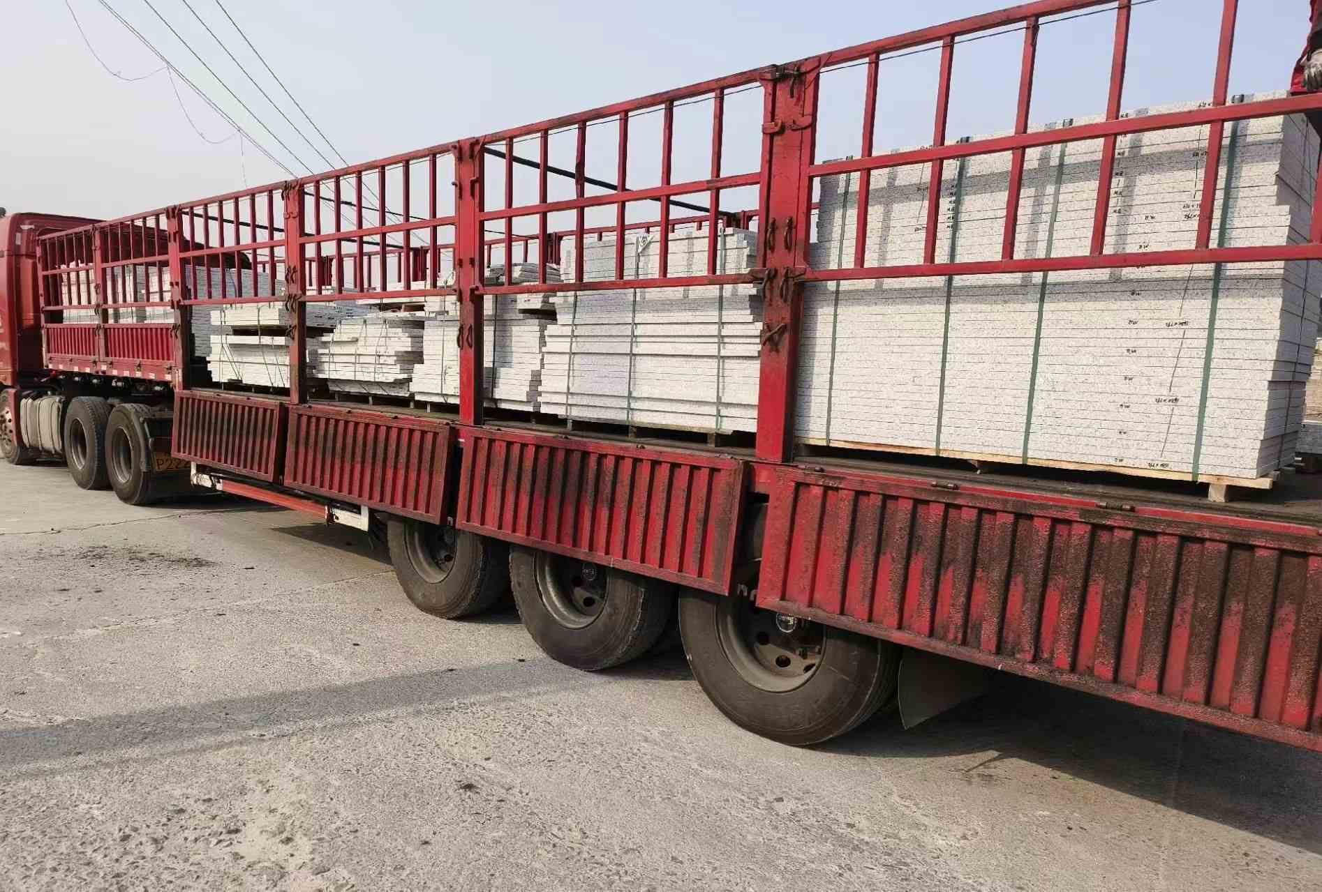 通辽 白麻荔枝面外墙干挂，工厂装车日常