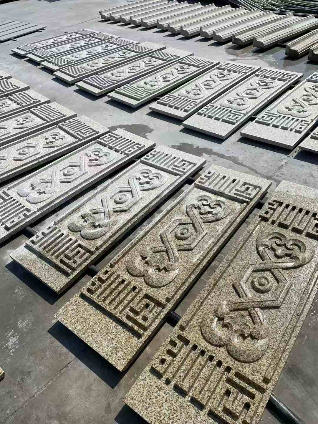 通辽 黄金麻花岗岩外墙雕刻板