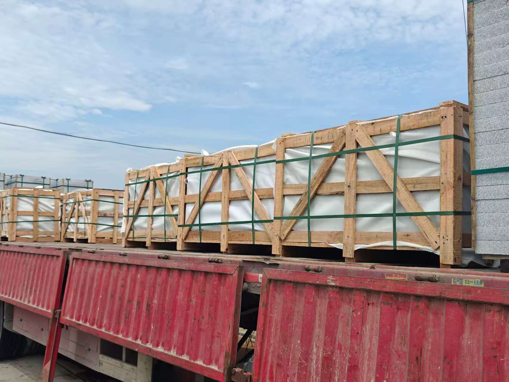 通辽 芝麻白花岗岩地铺石出口专车-泰国游