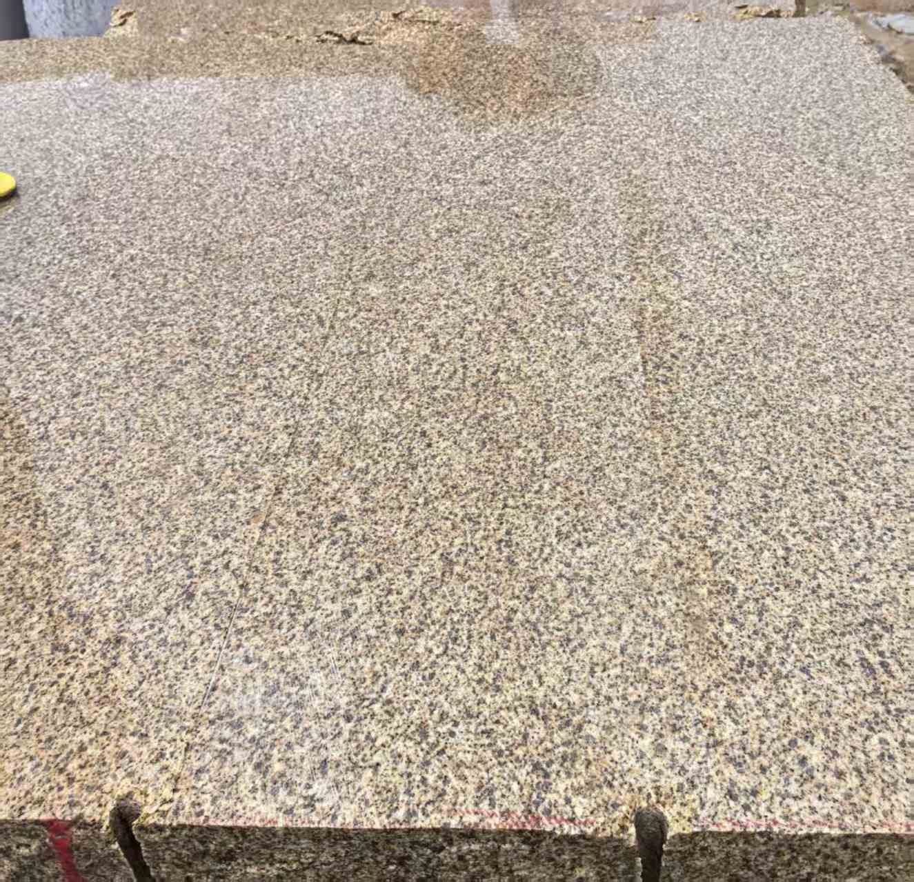 通辽 黄金麻花岗岩石材方料