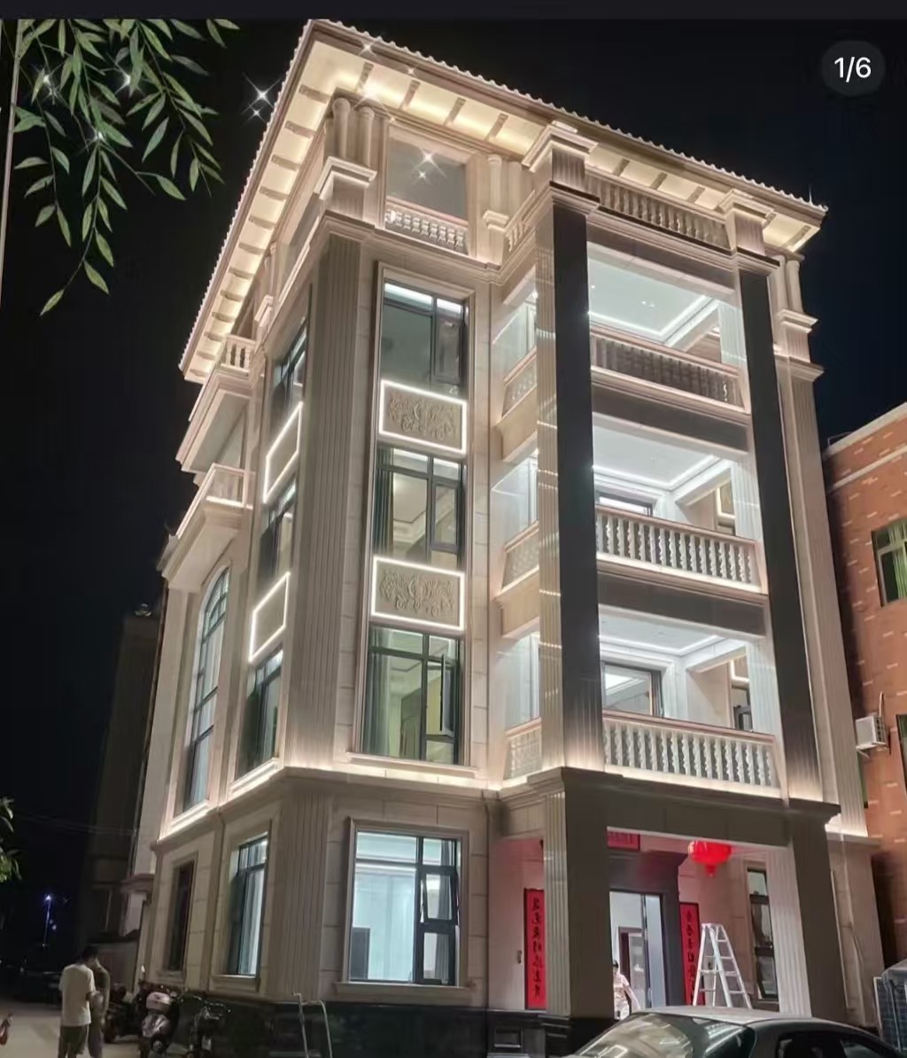 通辽 芝麻白花岗岩别墅外墙夜间效果